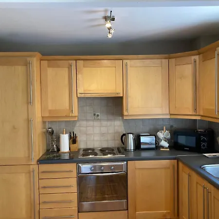 Beautiful & Quiet Countryside Setting In Kinsale