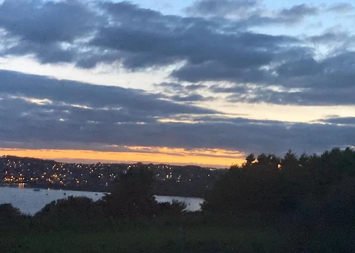 Beautiful & Quiet Countryside Setting In Kinsale Apartamento Cork